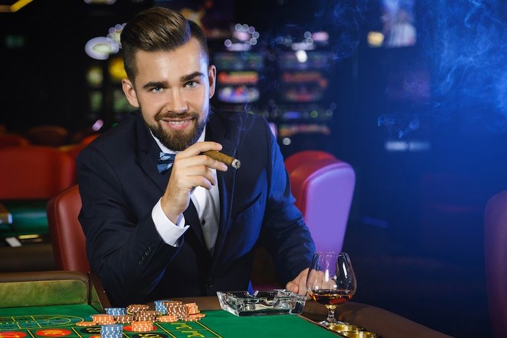 Pengguna lotreonline menikmati sports betting sepak bola dari perangkat tablet di rumah